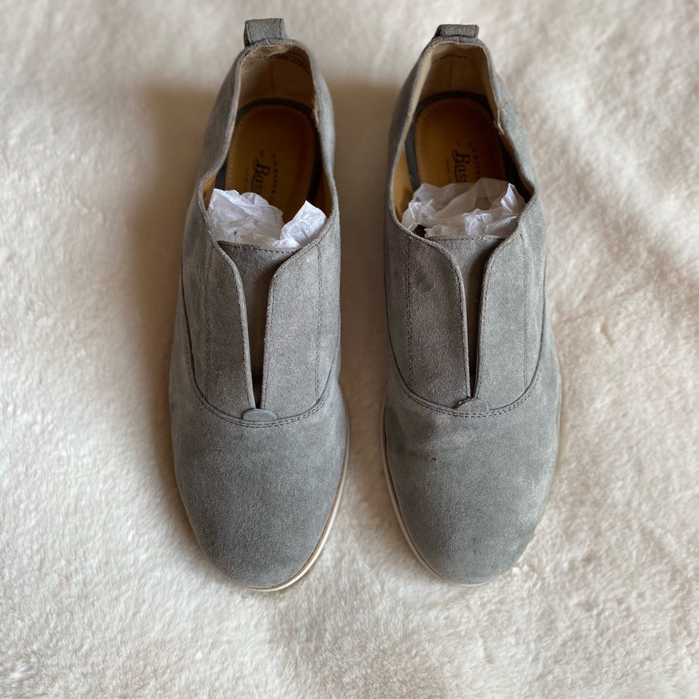 G.H. Bass & Co grey suede Oxford shoes | casual | flats | leather